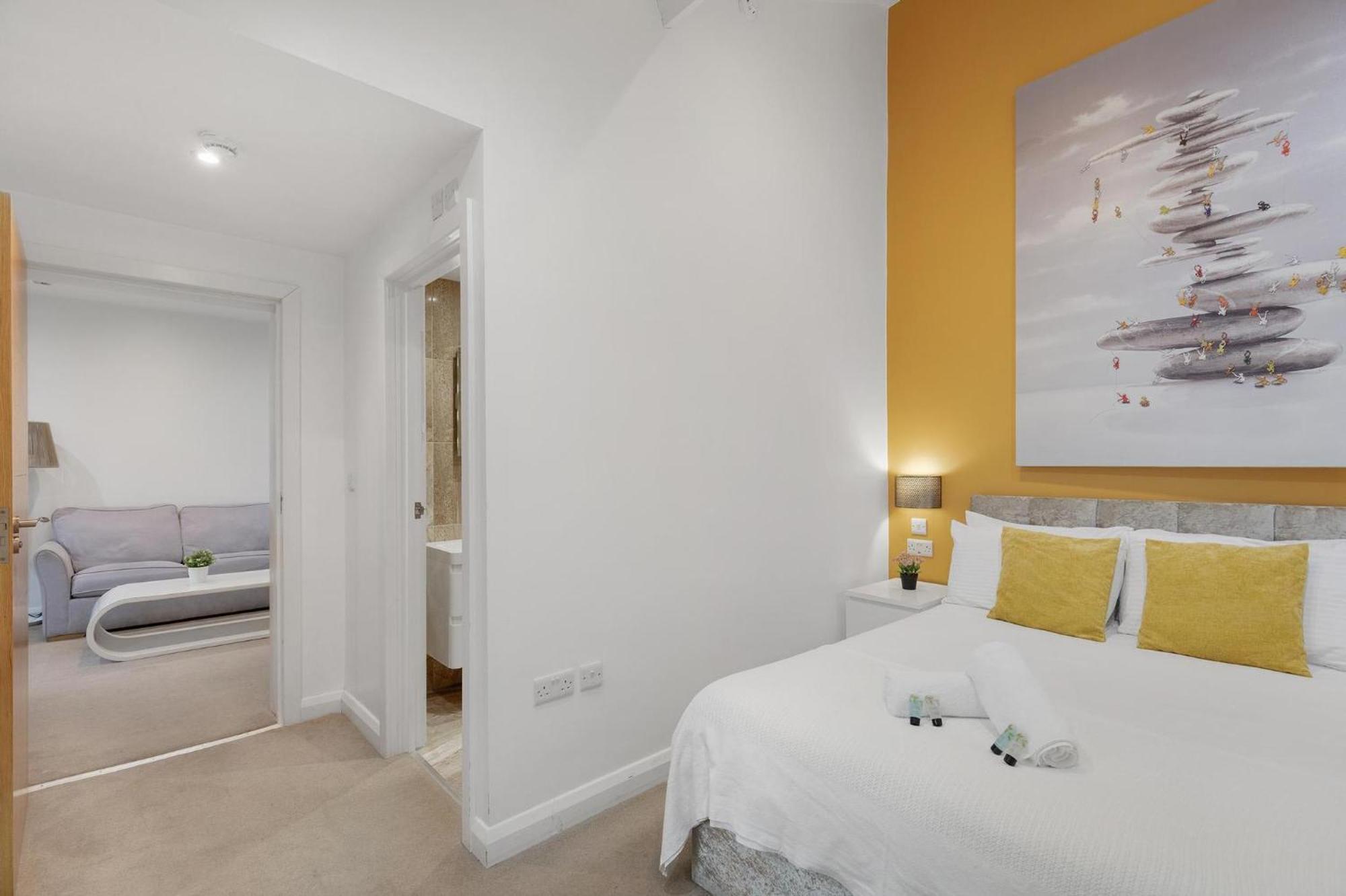 Central&modern One Bedroom Flat 201